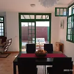 Duplex En Feriehus Playa Blanca (Lanzarote)
